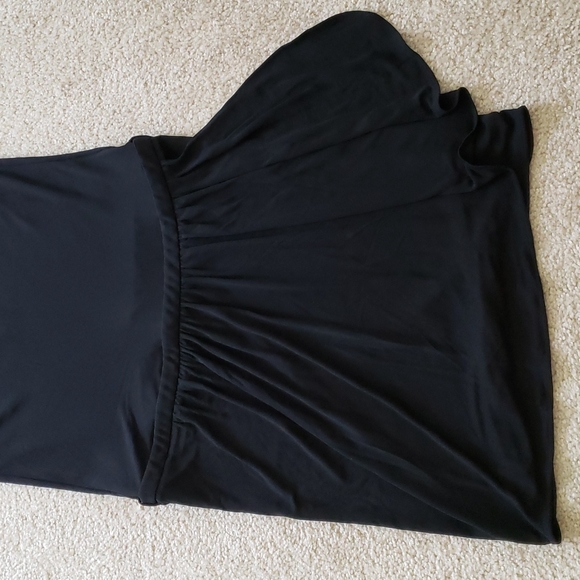 GUCCI BLACK PLEATED COCKTAIL DRESS - Picture 9 of 12